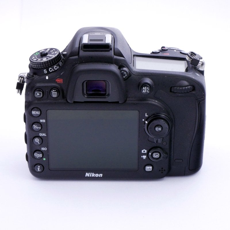 S-H-R3ALWC_2.jpg - Nikon D7100 Body - Only 6.5K Frames - Image 1