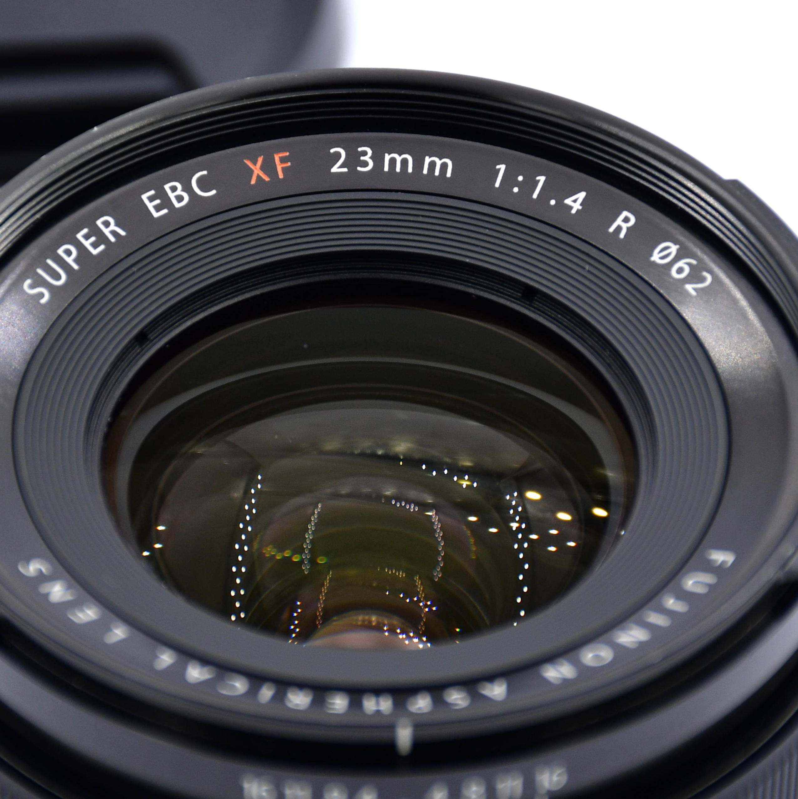 S-H-R45JYU_2.jpg - Fujifilm XF 23mm F1.4 R Lens - Image 2