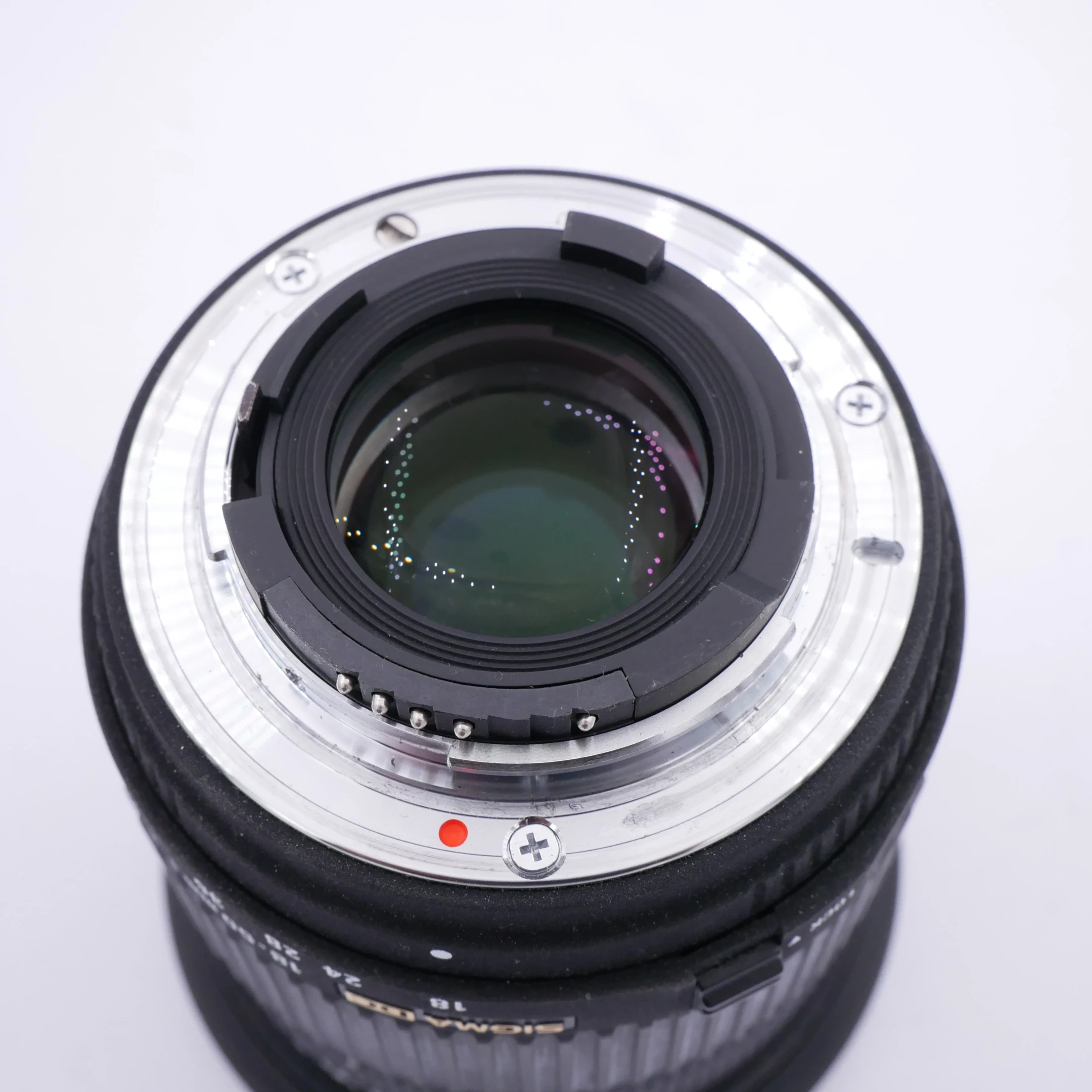 S-H-R6P856_3.webp - Sigma 18-50mm F2.8 EX Macro DC Lens for Nikon DX-Mount  - Image 1