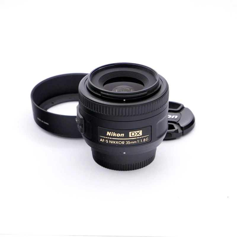 Nikon 35mm f/1.8 AF-S G DX lens - Best Available Image