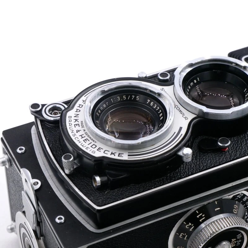 S-H-RC52JD_6.webp - Rolleicord VB with Schneider 75mm F/3.5 Xenar Lens - Image 2