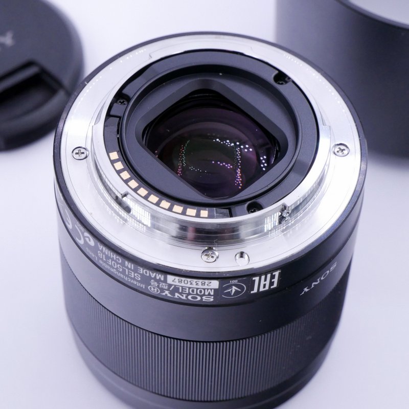 S-H-REXET3_3.jpg - Sony E 50mm F/1.8 OSS Lens - Image 1