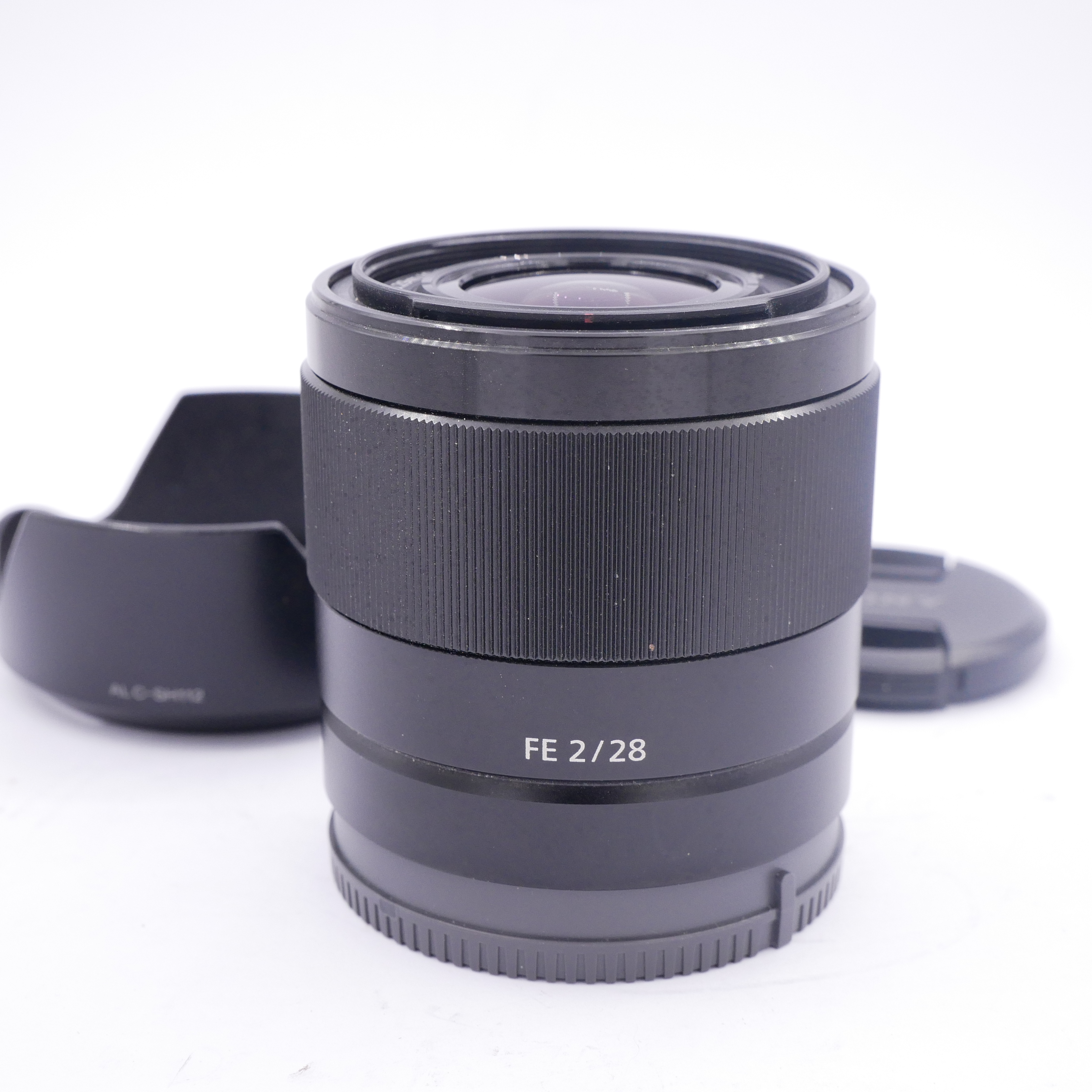 Best image for Sony FE 28mm F/2 Lens (was $595)