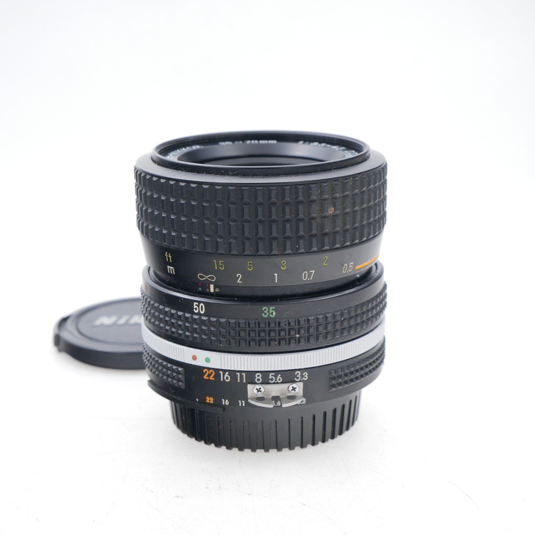 Nikon MF 35-70mm F3.3-4.5 Lens 