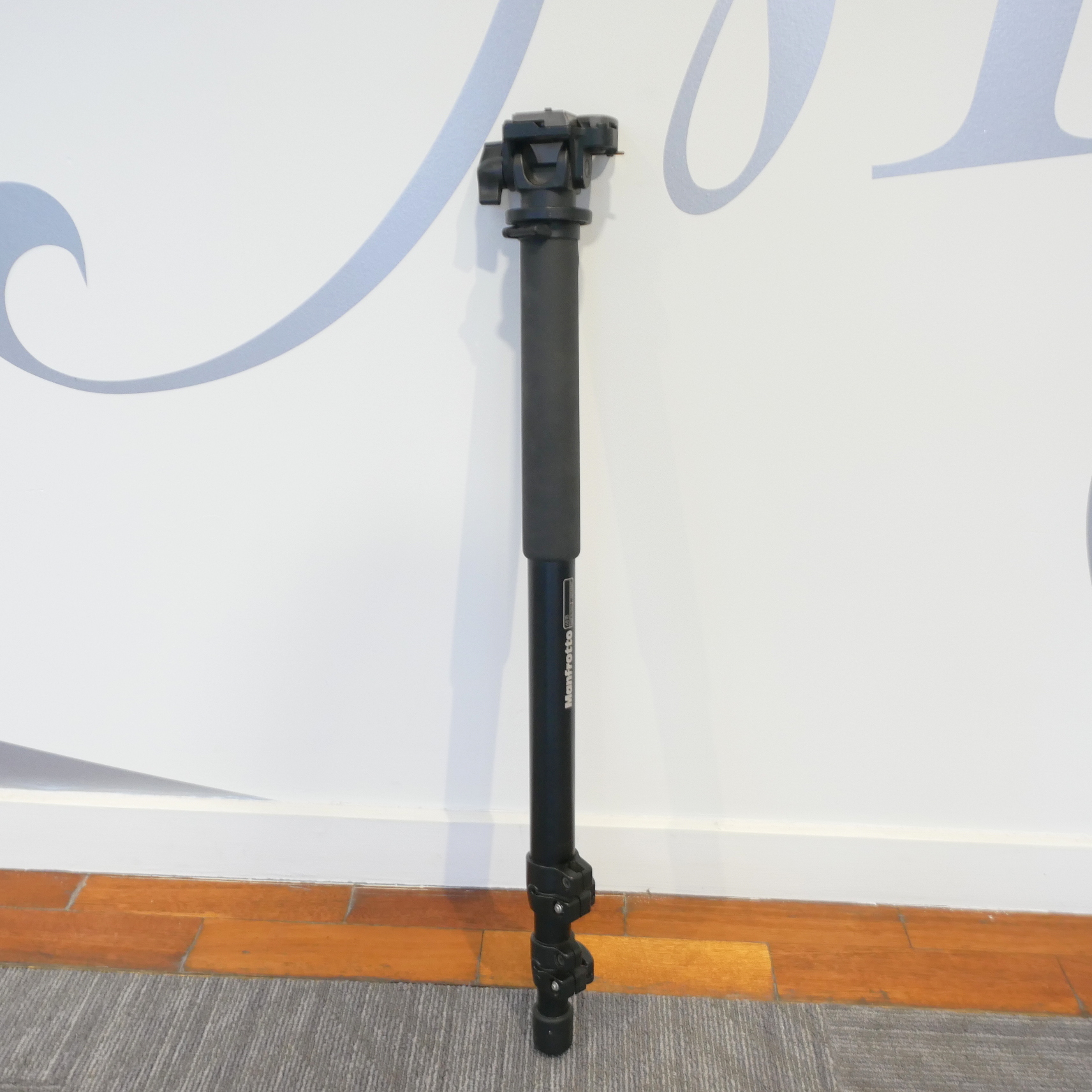 Best image for Manfrotto 681B Monopod