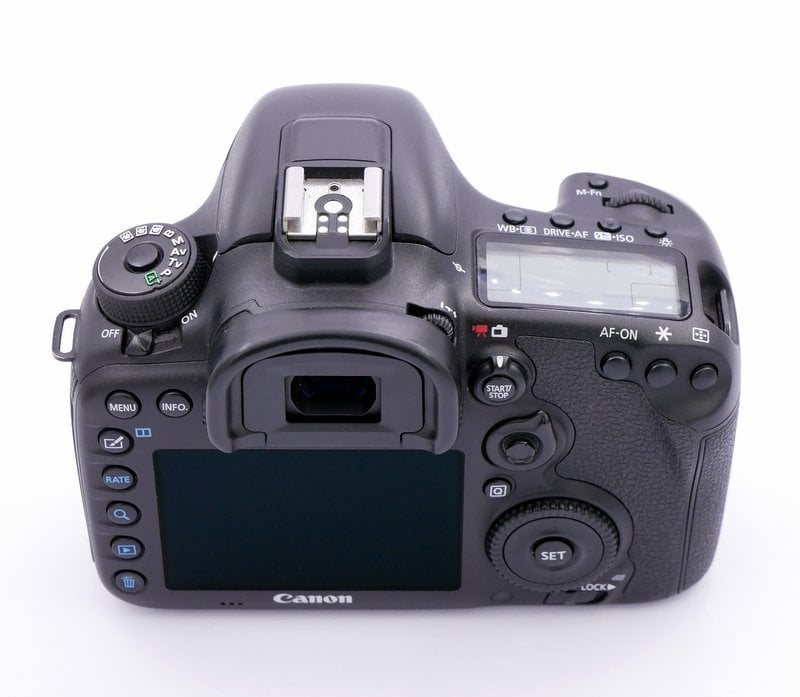 S-H-SSRXRT_3.jpg - Canon Eos 7D II Body - 34K Frames - Image 2