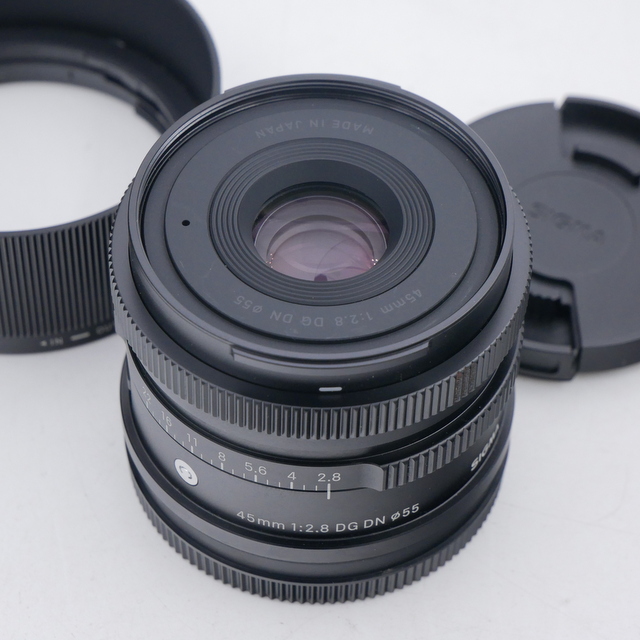 Sigma AF 45mm F/2.8 DG DN Lens in L-Mount