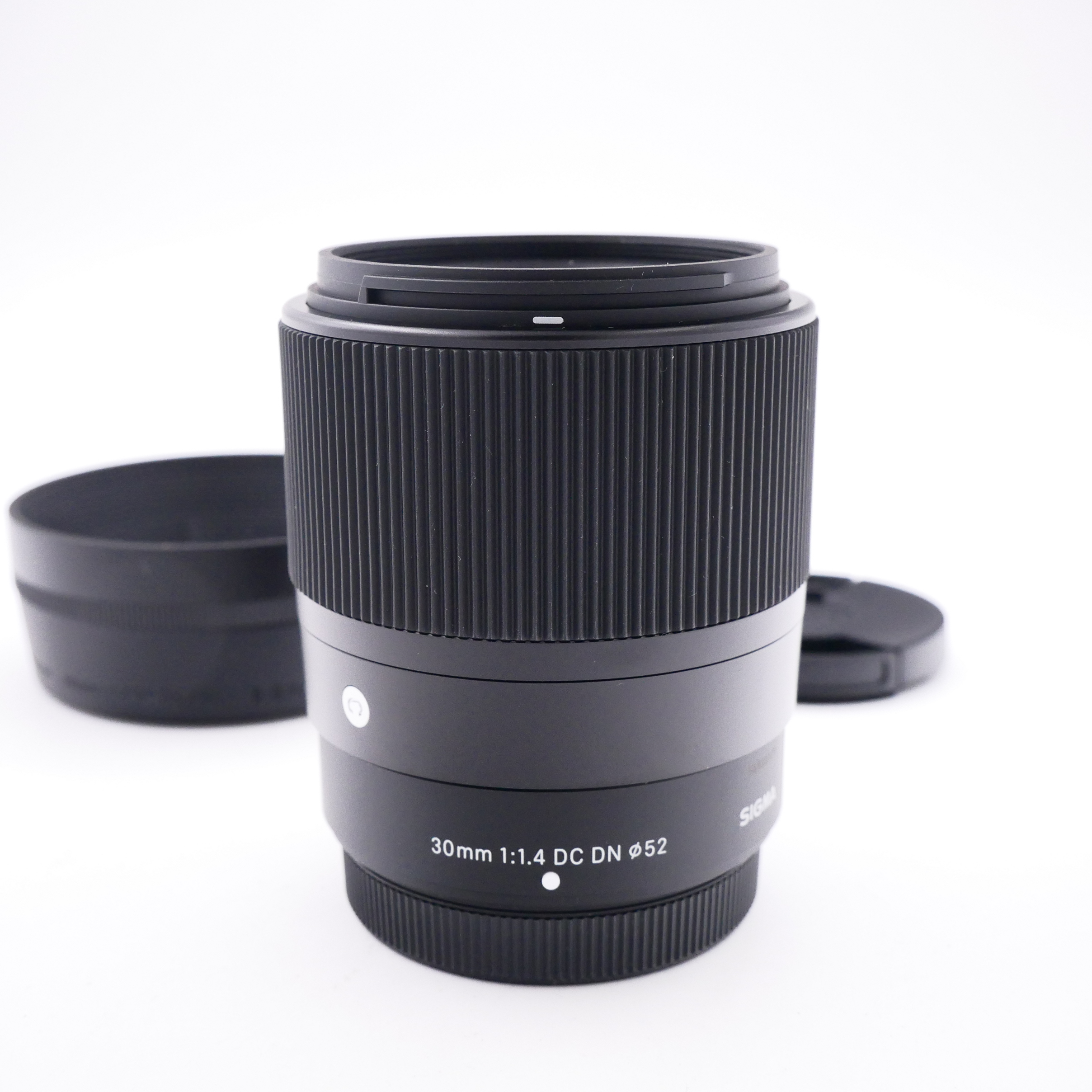Best image for Sigma 30mm F1.4 C DC DN Lens for Fujifilm X-Mount