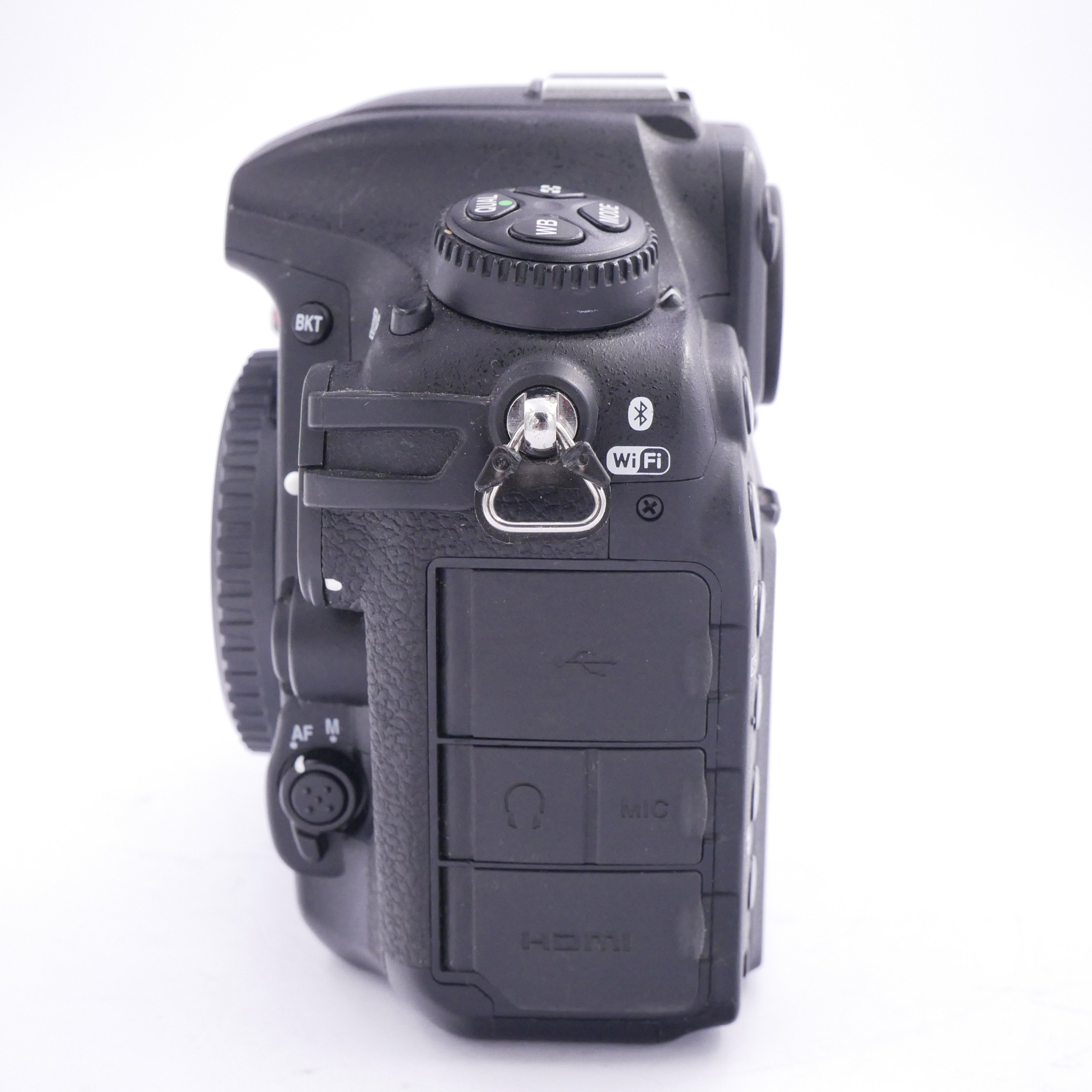 S-H-T8T4FW_3.jpg - Nikon D500 Body Only 13,700 Frames - Image 3