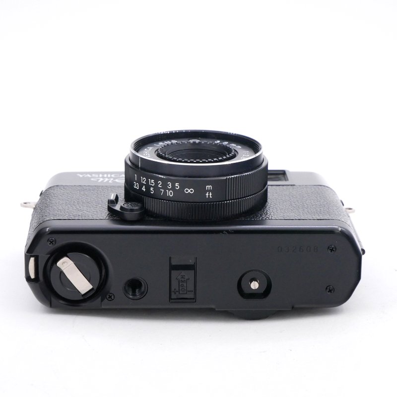 S-H-TRP2AC_3.jpg - Yashica ME1 - 35mm Compact Film Camera - Image 2