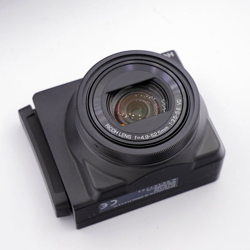 Ricoh GXR Set - 2x Bodies, P10 28-300mm Lens Module, A16 24
