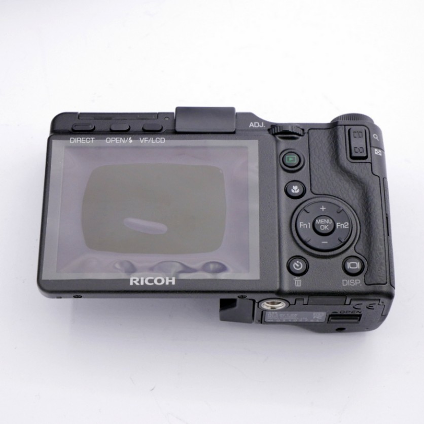 RICOH GXR A16 24-85mm + P10 28-300mm セット Ricoh GXR Set - 2x Bodies, P10 28-300mm Lens Module, A16 24
