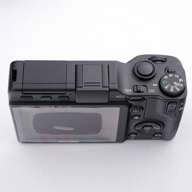 Ricoh GXR Set - 2x Bodies, P10 28-300mm Lens Module, A16 24 Ricoh GXR Set - 2x Bodies, P10 28-300mm Lens Module, A16 24