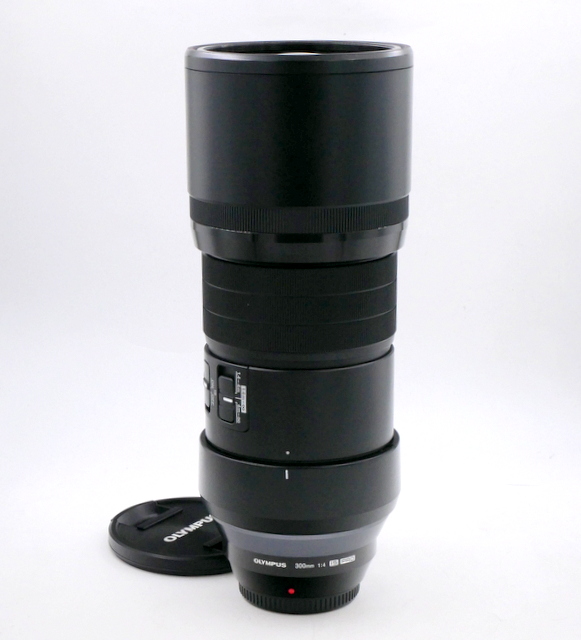 Olympus AF 300mm F/4 ED IS Pro Lens for Micro 4/3
