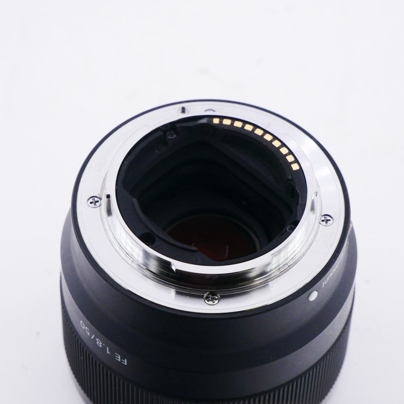 S-H-U8JDP2_3.jpg - Sony FE 50mm F/1.8 Lens - Image 1