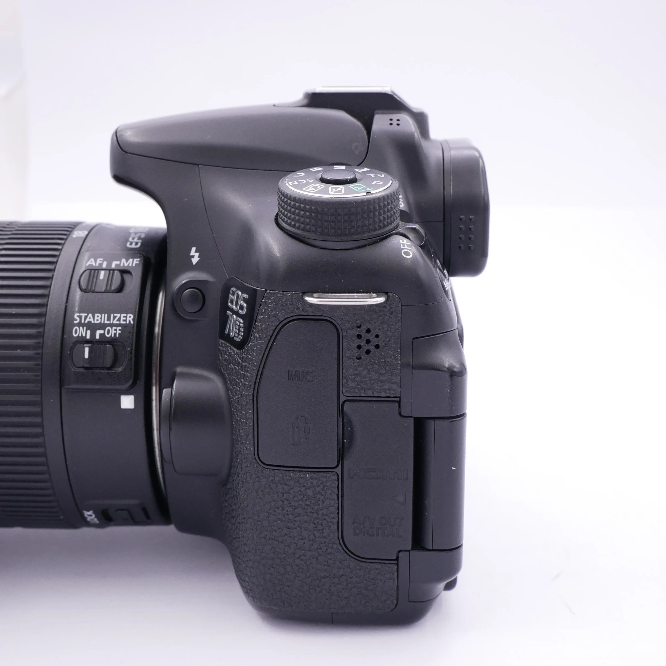 Canon EOS 70D EF-S 18-135mm　ジャンク Canon EOS 70D EF-S 18-135mm ジャンク Canon EOS 70D 18-135