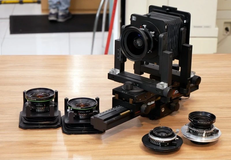 Best image for Rollei X-Act 2 System 6000 Medium Format Monorail View Camera w/System Case and 5 Lenses