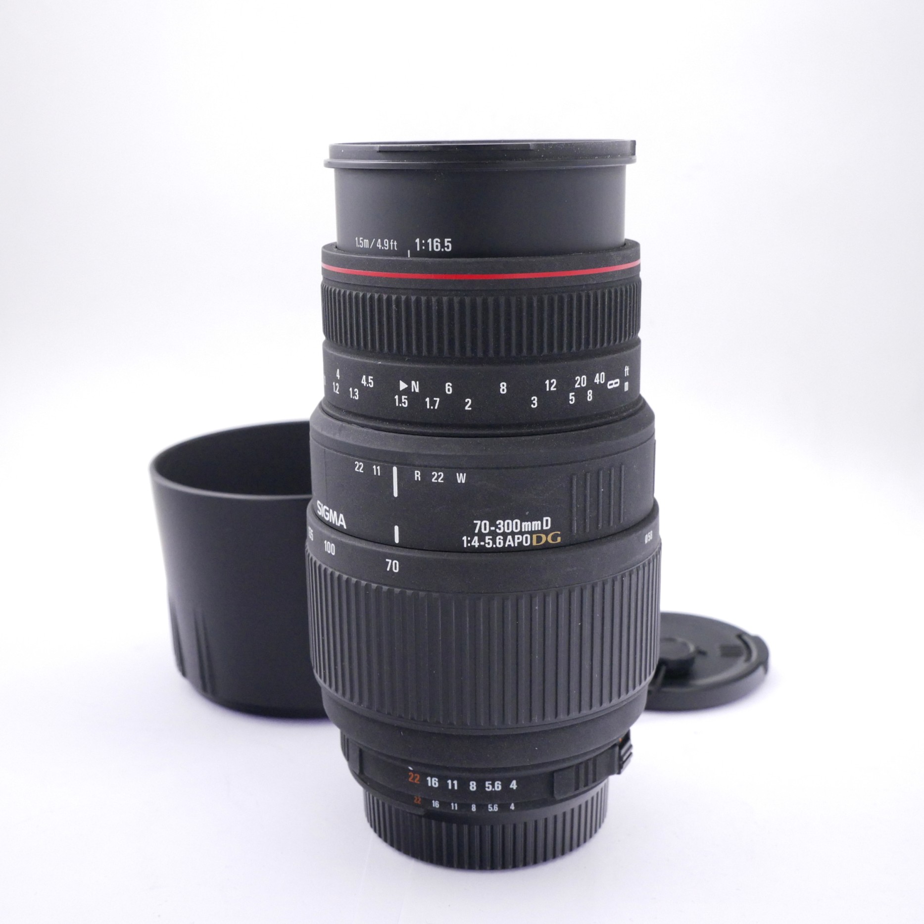 Sigma 70-300mm F4-5.6 APO DG D Macro Lens for FX-Mount