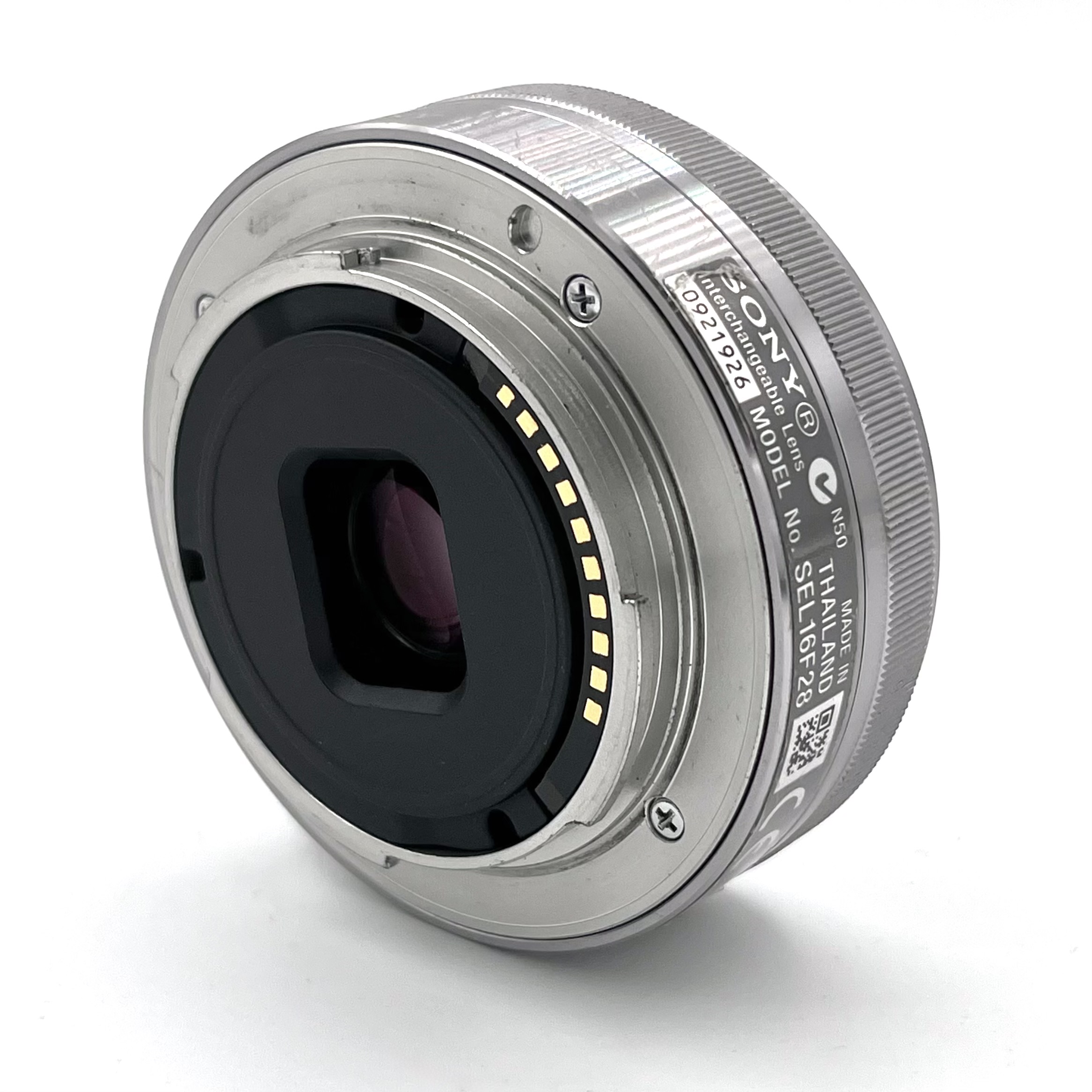 S-H-UXJTY8_2.jpeg - Sony E 16mm F/2.8 Silver lens - Image 1
