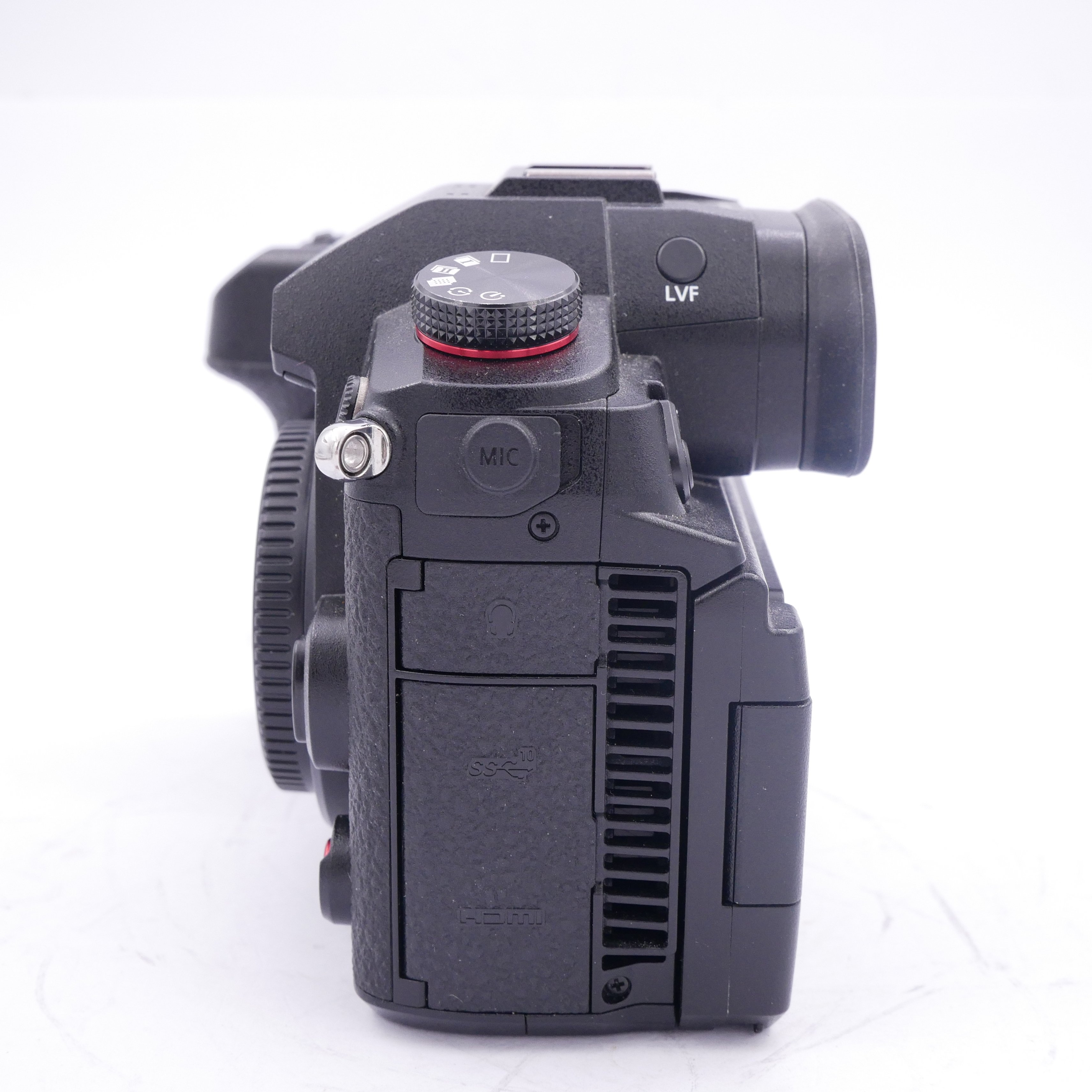 S-H-V8RWPJ_3.jpg - Panasonic Lumix GH6 Body Only 4,100k Frames - Image 2
