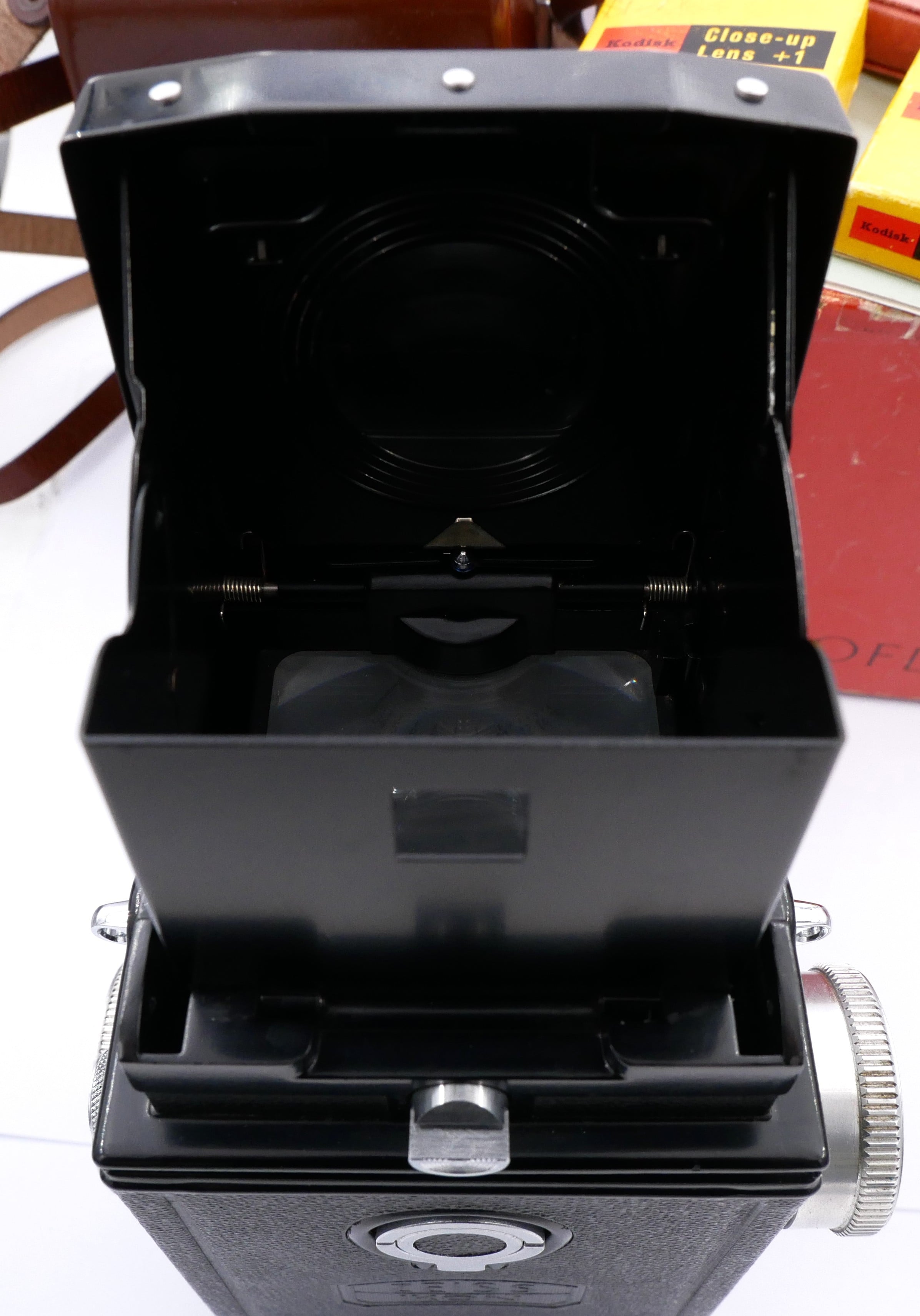 S-H-V9XSUR_5.jpg - Zeiss Ikoflex Favorit - Image 4