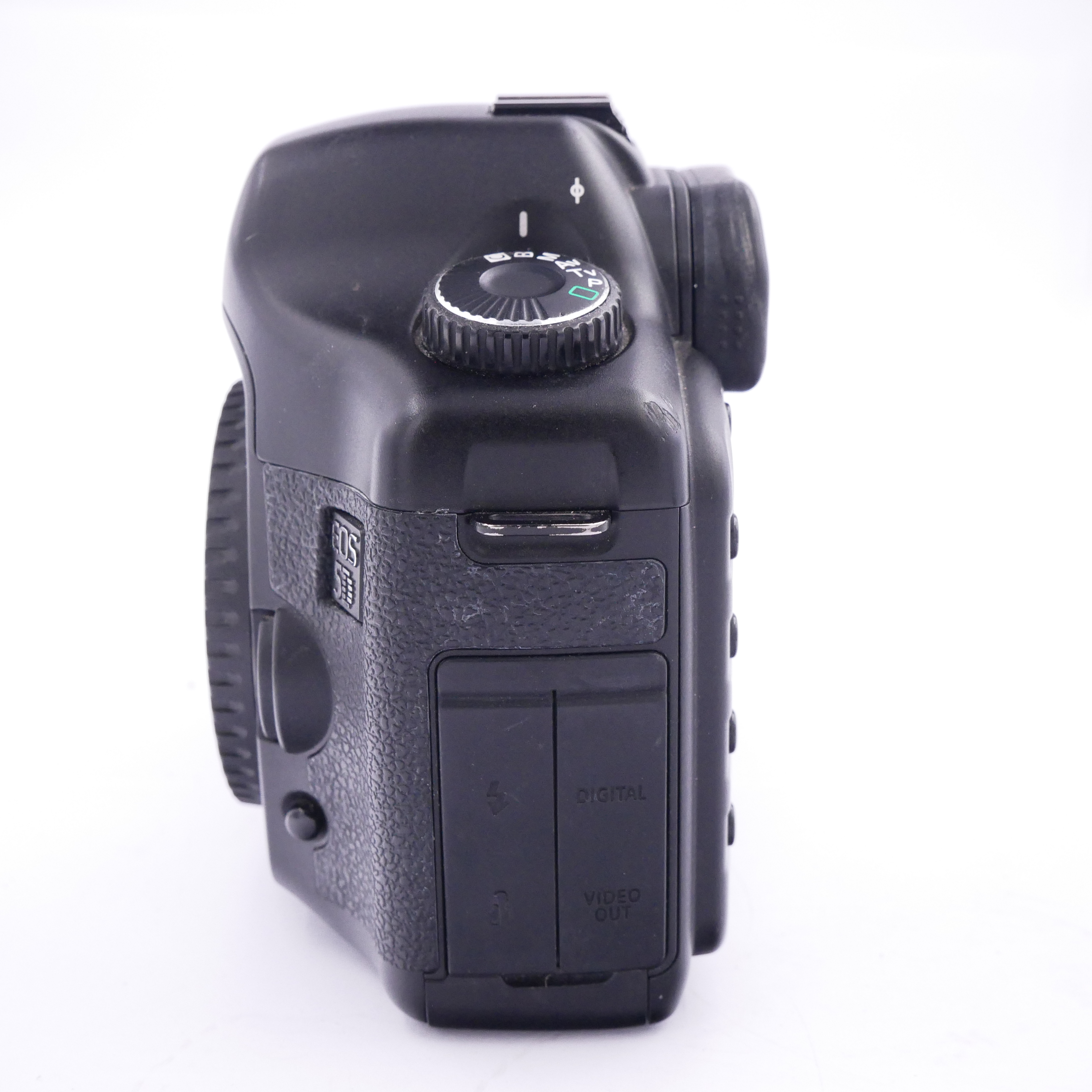 S-H-VELLVY_3.jpg - Canon EOS 5D Body Only - Image 2