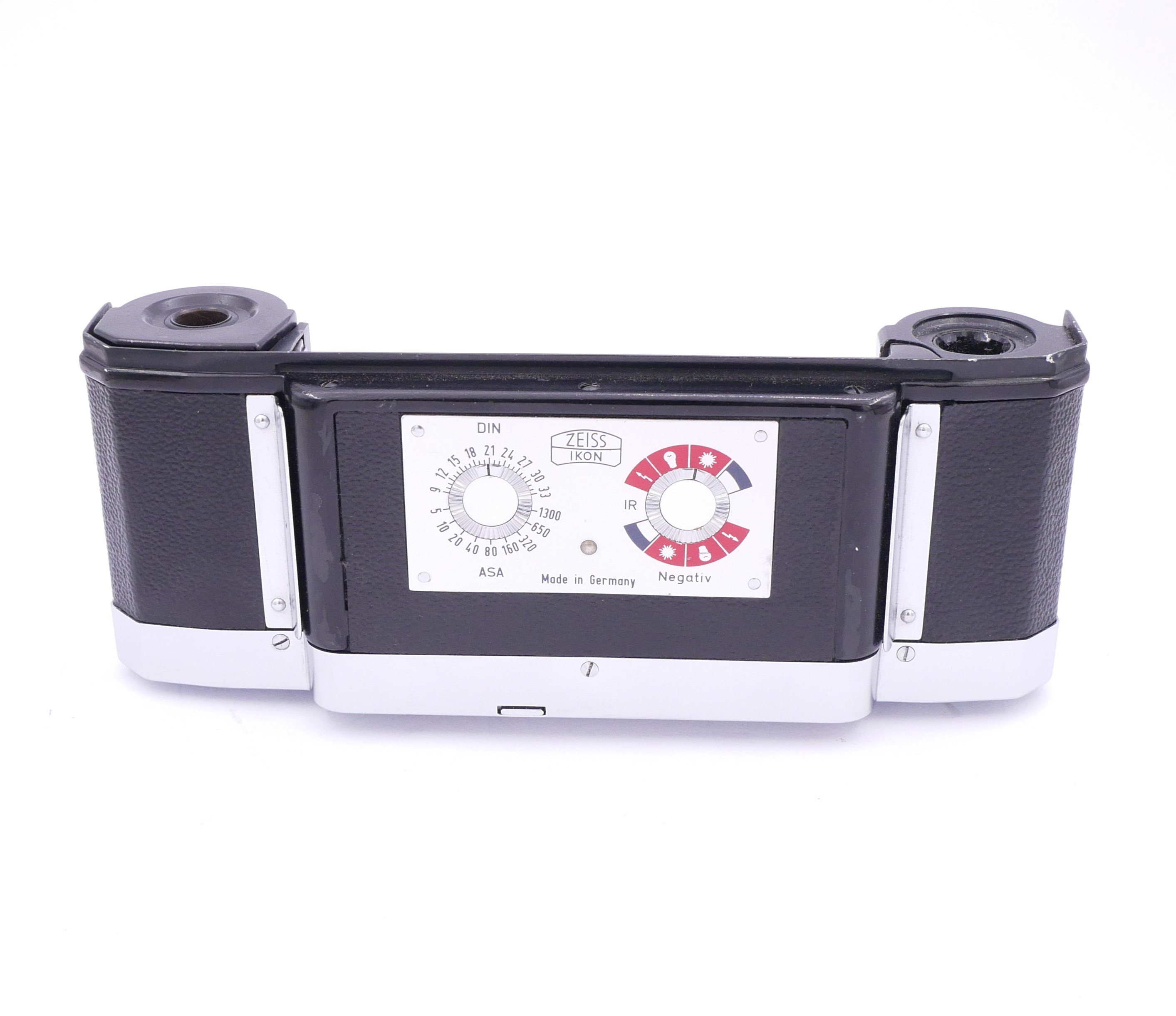 Best image for Zeiss Contaflex spare back