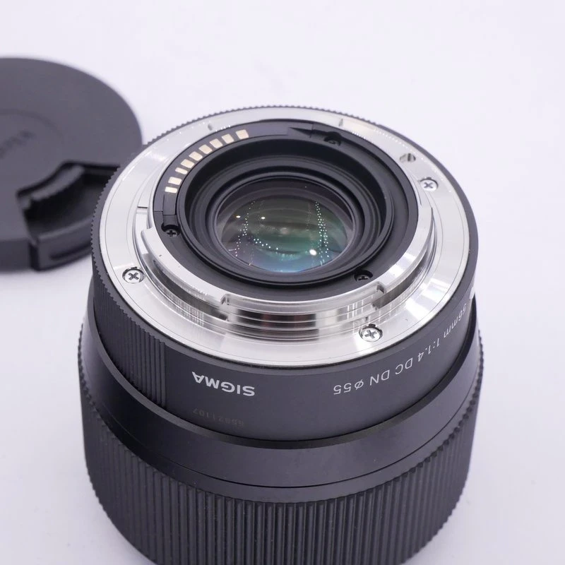 S-H-VP3RDH_3.webp - Sigma AF 56mm F/1.4 DC DN Contempory Lens in Canon EF-m Mount - Image 2