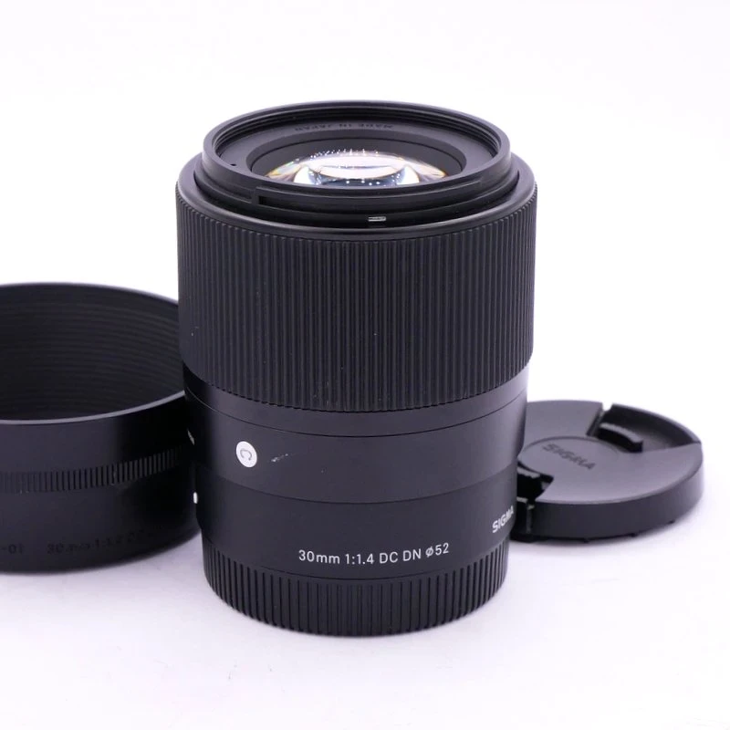 Best image for Sigma AF 30mm F/1.4 DC DN Contempory Lens in Sony E Mount