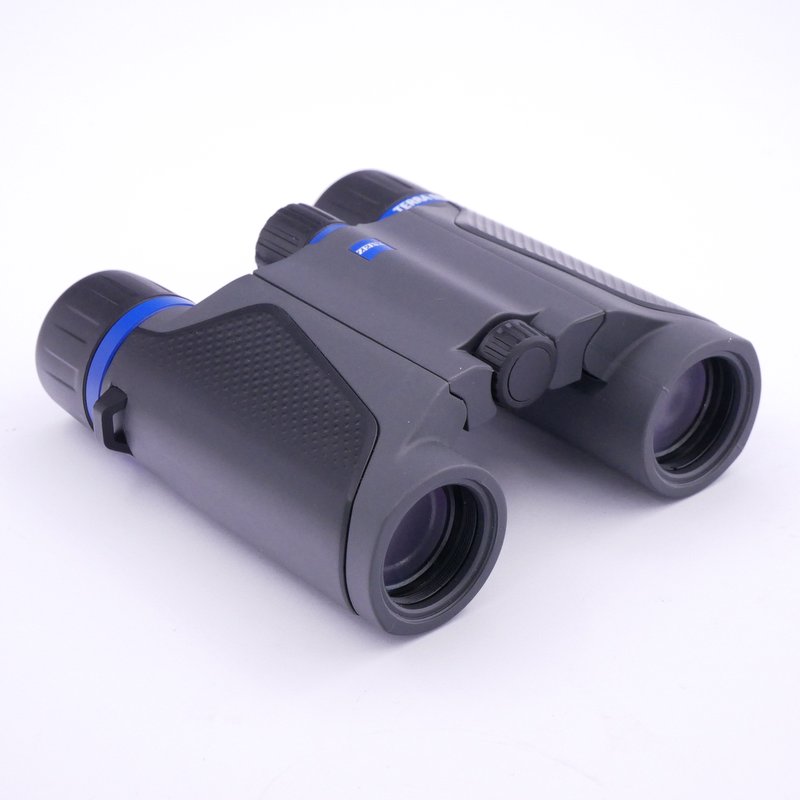 S-H-VURJMA_2.jpg - Zeiss 8x25 Terra ED Pocket Binoculars - Image 3