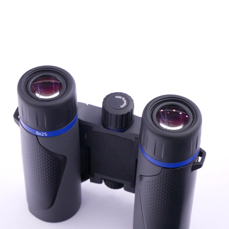 S-H-VURJMA_4.jpg - Zeiss 8x25 Terra ED Pocket Binoculars - Image 4