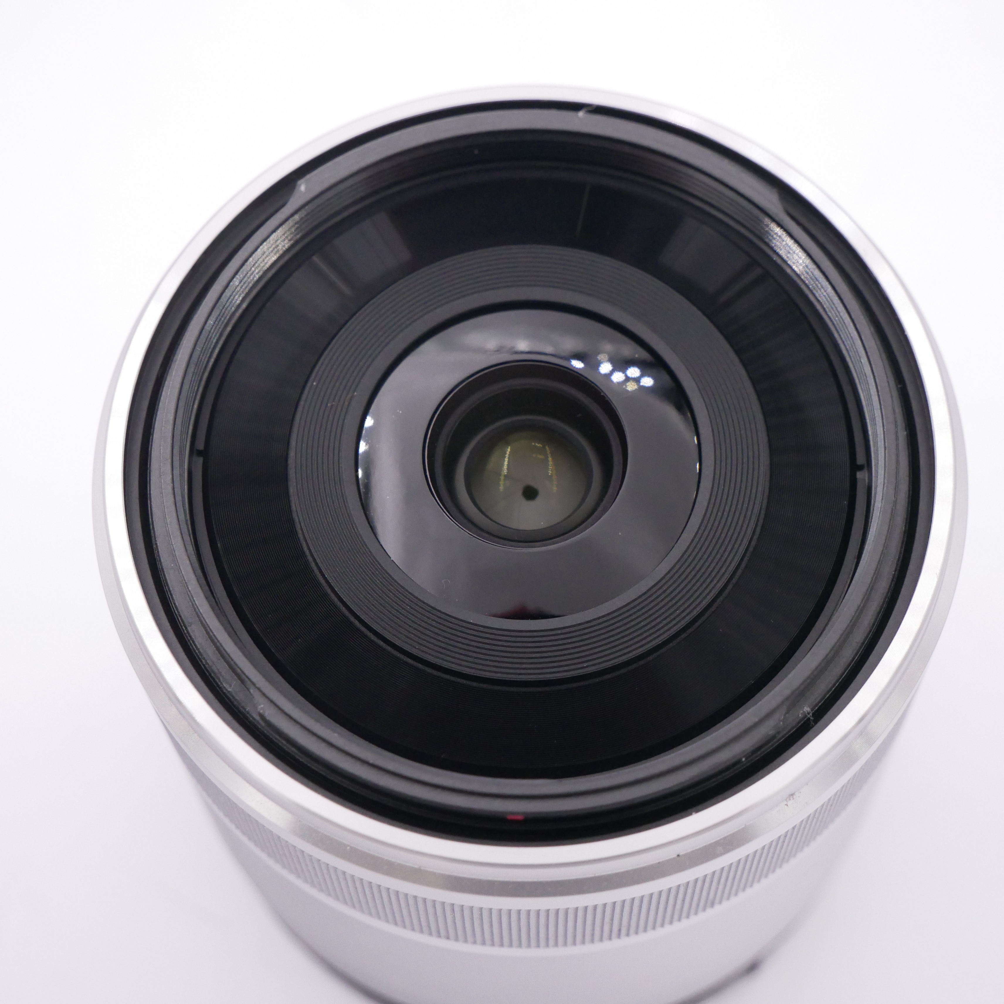 S-H-WE76Y5_2.jpg - Sony E 30mm F3.5 1:1 Macro Lens - Image 1