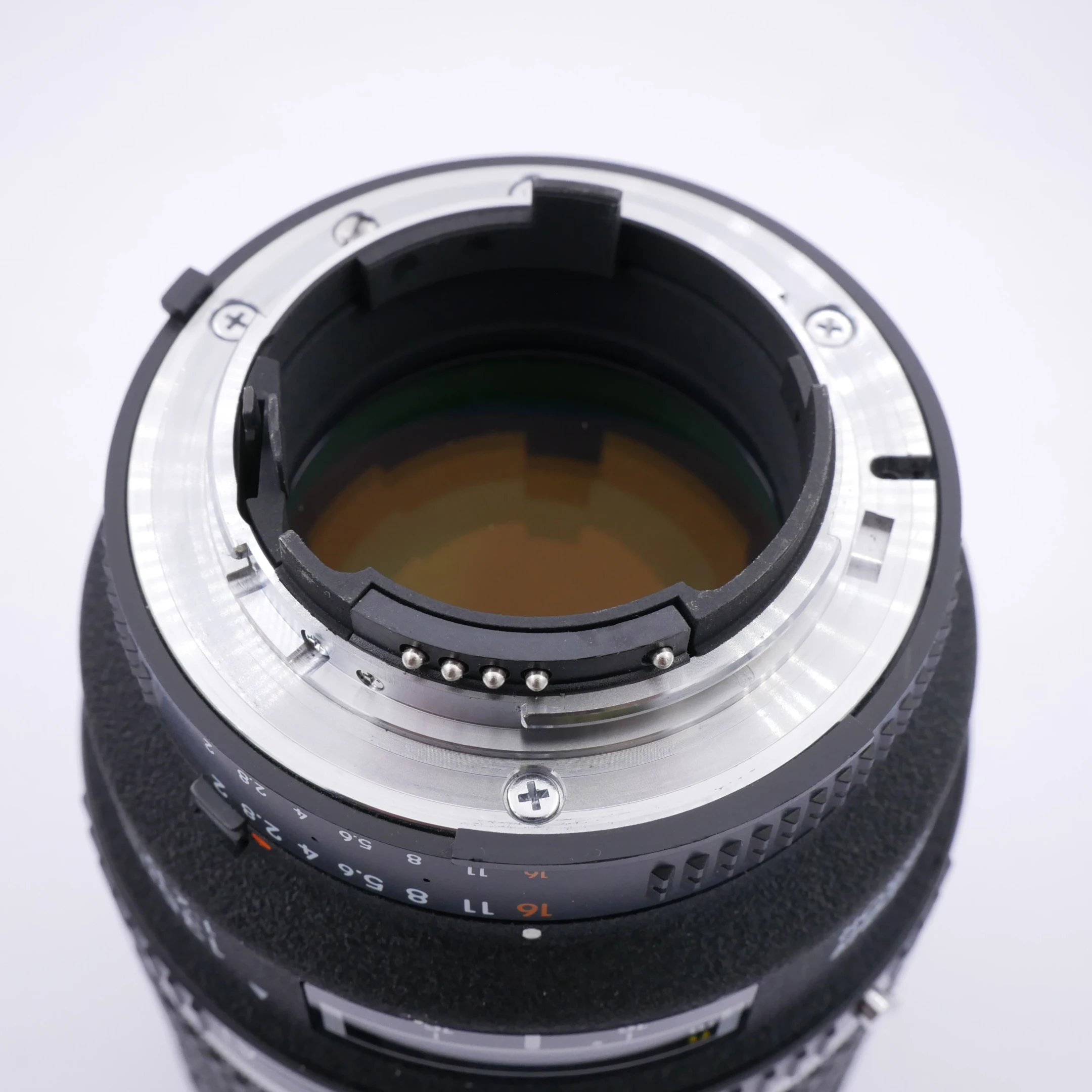 S-H-WLL9M5_3.webp - Nikon AF-DC 135mm F2 D Lens - Thumbnail 2