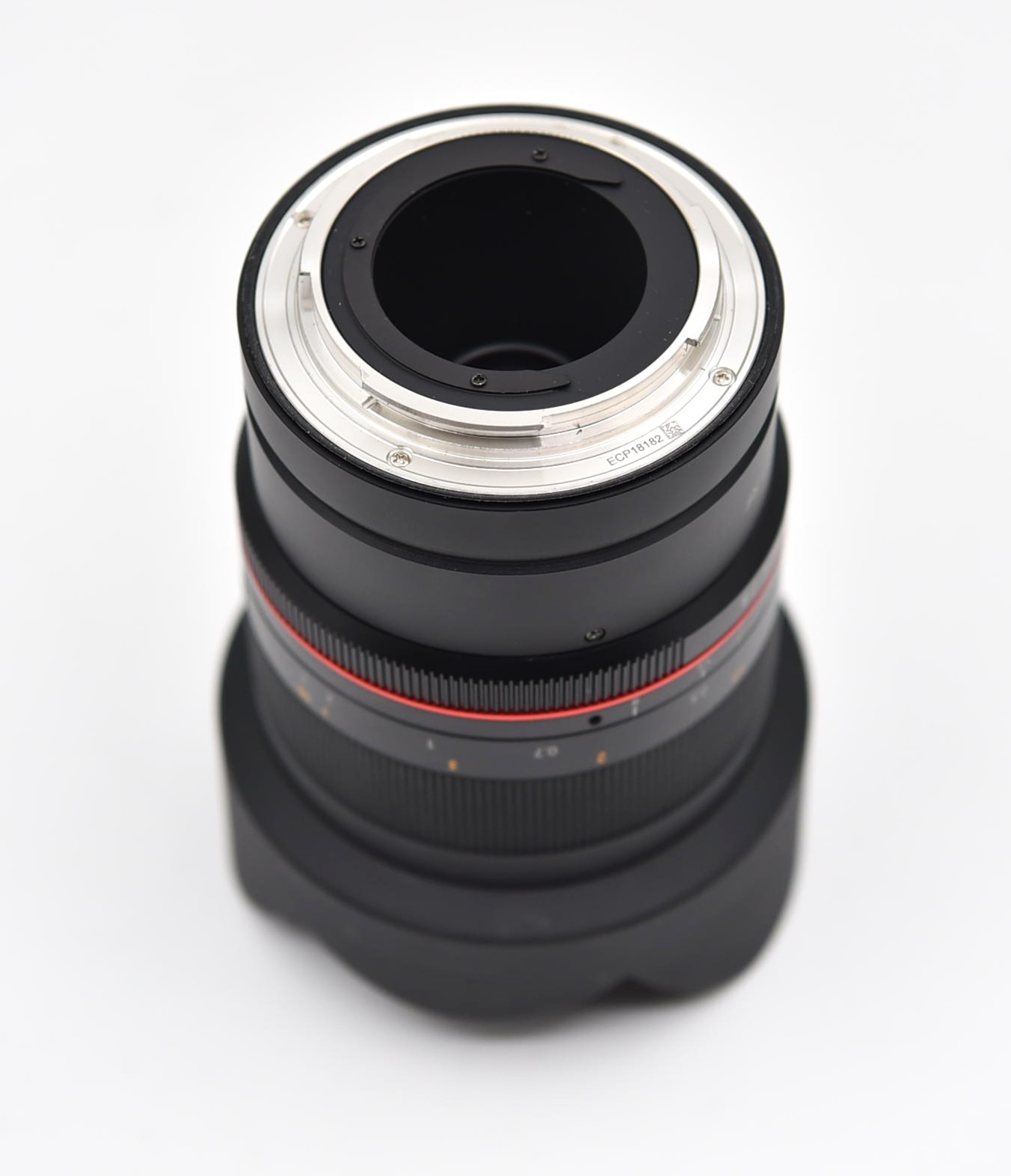 S-H-WPM6D4_2.jpg - Samyang Lens 14mm F2.8 MF Canon RF - Image 1