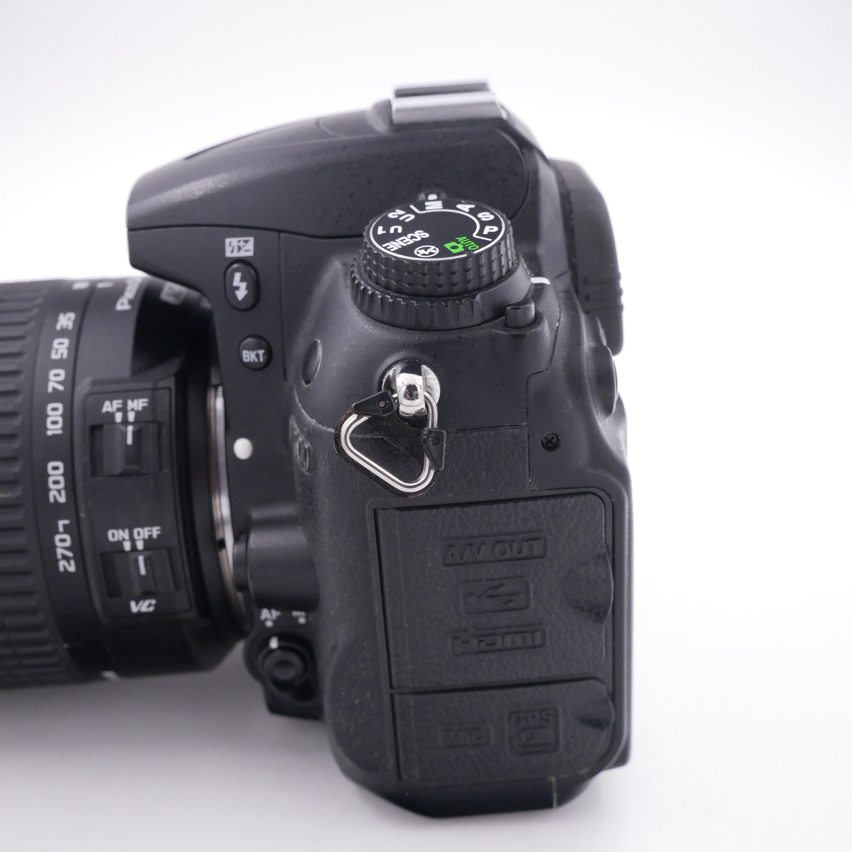 S-H-WSRUHM_3.jpg - Nikon D7000 + 18-270mm F3.5-6.3 39,500 Frames - Image 1