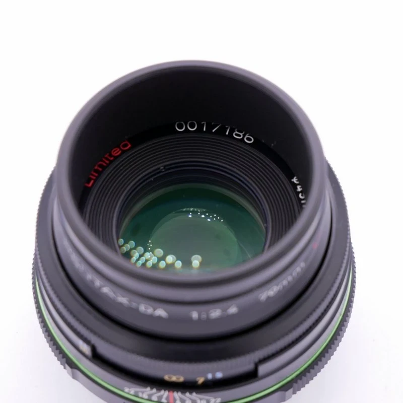 S-H-X92S28_2.webp - Pentax AF 70mm F/2.4 Limited SMC DA Lens (was $449) - Image 2