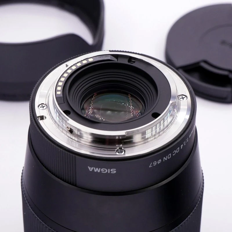 S-H-XDUA4T_3.webp - Sigma AF 16mm F/1.4 DC DN Contempory Lens in Sont E Mount - Image 1
