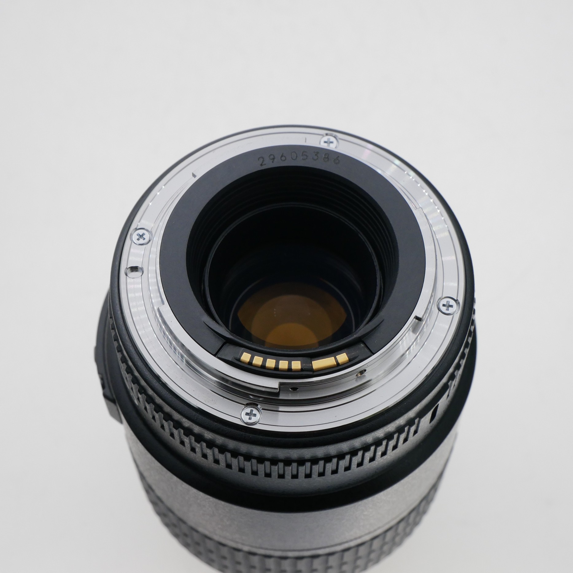 S-H-YE8ERA_3.jpg - Canon EF 100mm F2.8 USM Lens 