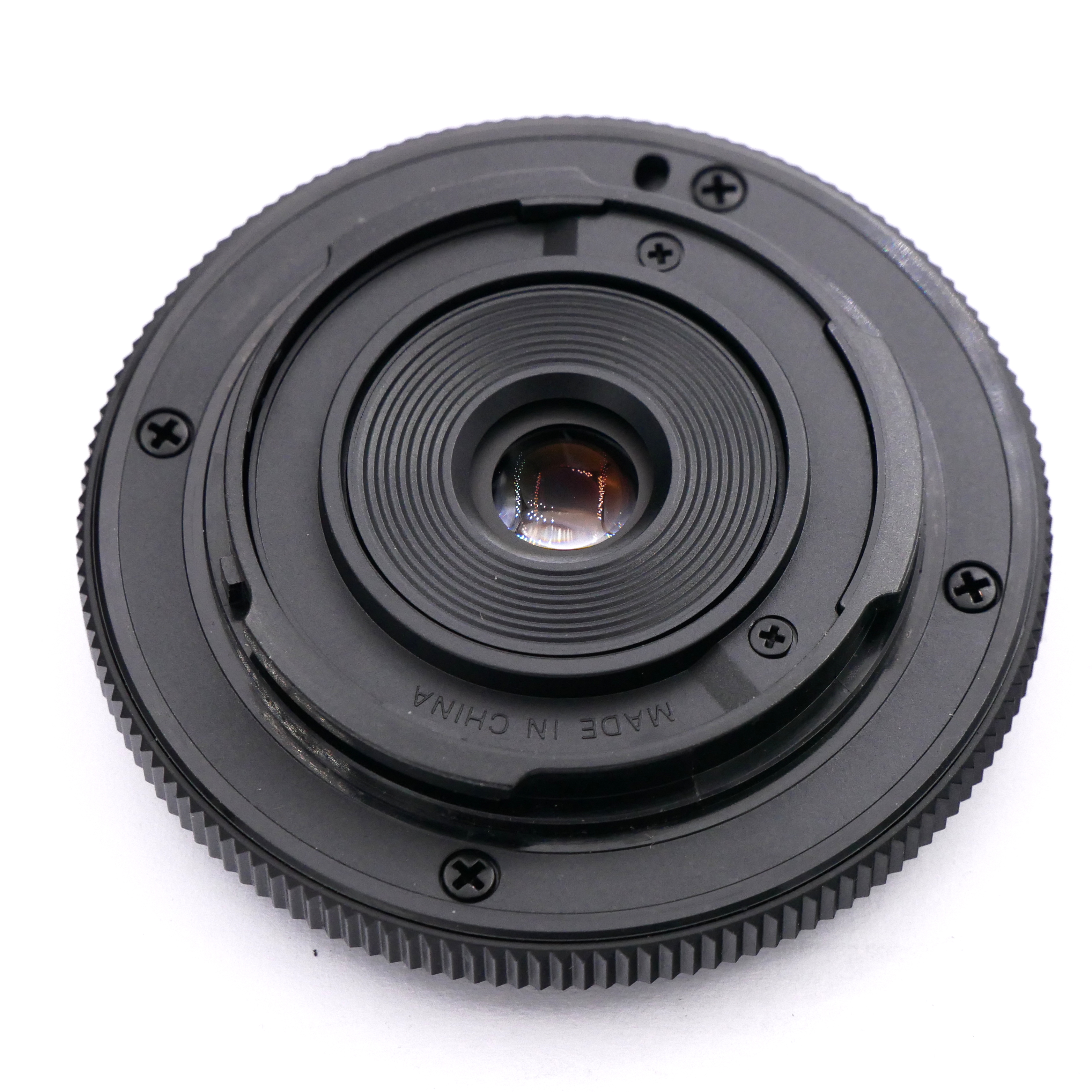 S-H-YLDV83_2.jpg - Olympus AF 15mm F8 Lens - Image 1