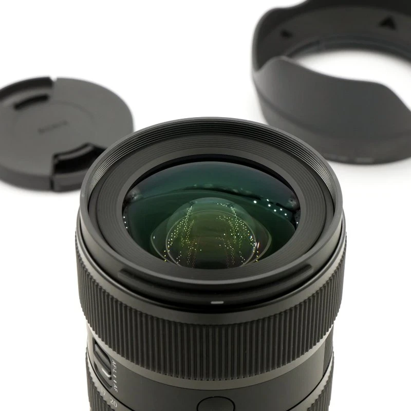 S-H-YM3N8K_2.webp - Sigma AF 17-40mm F/1.8 DC Lens in Fuji X Mount - Image 1