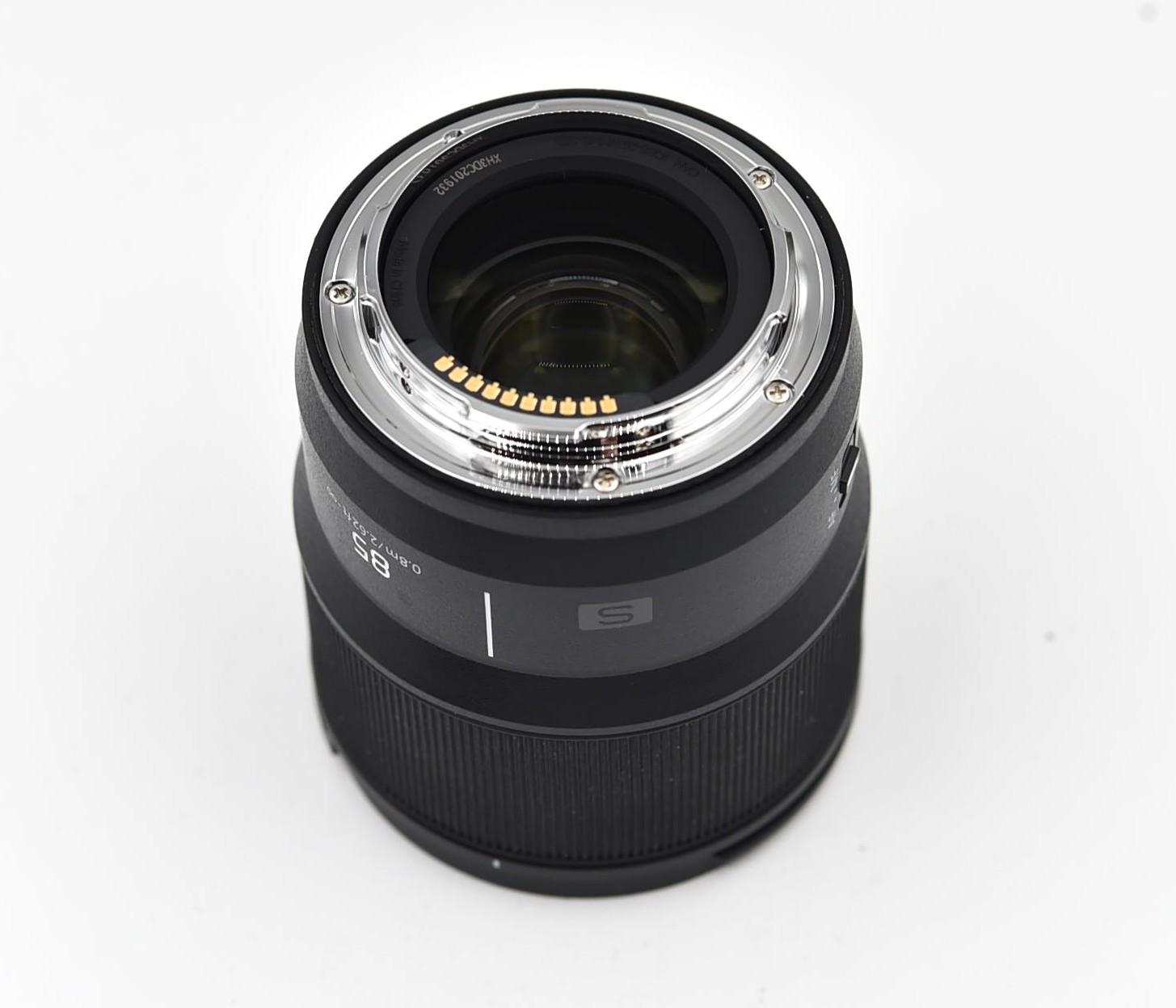 S-H-YRFNF6_3.jpg - Panasonic Lumix S 85mm f/1.8 Lens - Image 1